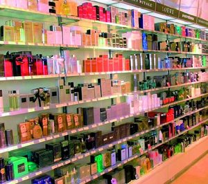 Perfumerías Defa clausura un punto de venta