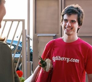 Nace Deliberry, la primera plataforma online que lleva la compra en una hora