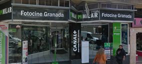 Fotocine Granada amplía una de sus tiendas