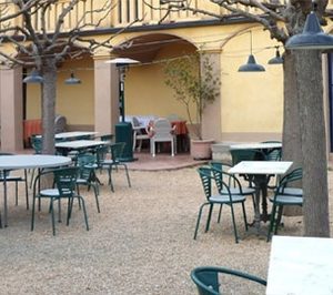 La cadena de bocadillerías König abrirá en agosto su octavo establecimiento