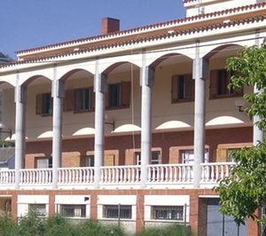 La Comunidad Valenciana saca a concurso la explotación de tres geriátricos