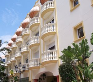 URH integra un hotel vacacional que cambia de propietario