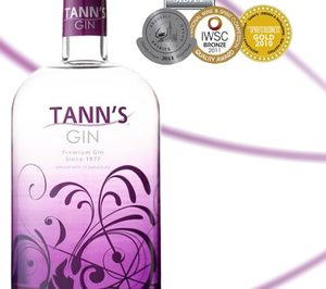 Estal viste los nuevos licores de Destilerías Campeny