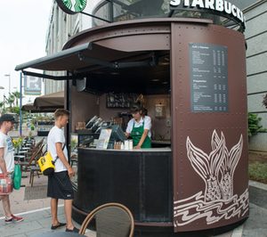 Starbucks abre su primer kiosco 