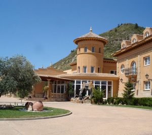 Nueva reapertura de HI Partners