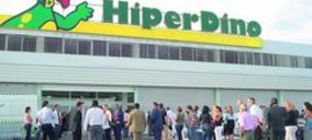Dinosol Supermercados sigue de compras