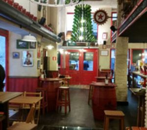 Taberna El Papelón ejecuta su primera apertura en Barcelona