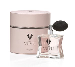 Saphir Parfums lanza las fragancias de Auryn y  Lady Velvet