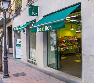 El supermercado ecológico Bio C Bon oficializa su llegada a España