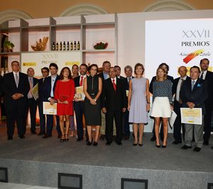 Isabel García Tejerina entrega los “Premios Alimentos de España 2014”