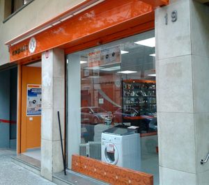 Unebsa abre una tienda Expert en Girona