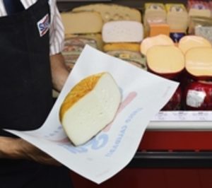 Sangüi continúa la renovación de sus secciones de charcutería