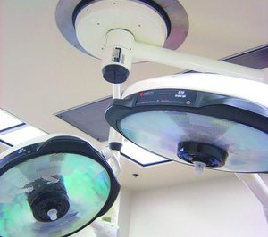 Cataluña saca a concurso dos contratos de equipamiento quirúrgico