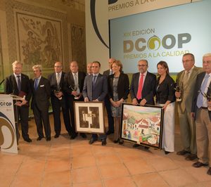 Coop. del Rosario recibe el premio como Mejor Bodega de Dcoop