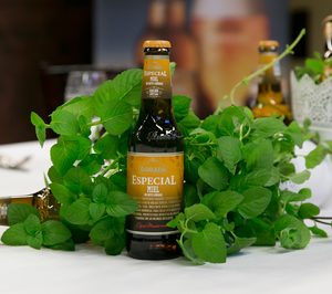 Cervecera de Canarias lanza Dorada Especial Miel