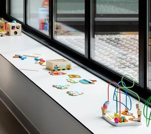 Formica reviste el Hospital de Vigo