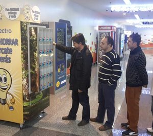 Dielectro Industrial desarrolla la primera máquina expendedora de bombillas