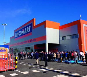 Bricomart estrena su tienda de Santander