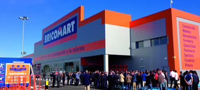 Bricomart estrena su tienda de Santander