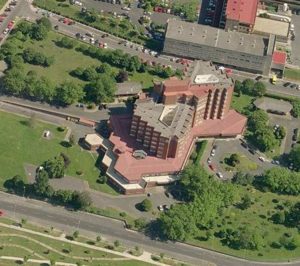 La Xunta saca a concurso la reforma de la residencia de Caranza