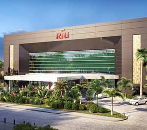 Riu no renuncia al proyecto del Riu Palace Oasis y presenta otro plan de reforma