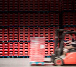 Coca-Cola estrena almacén logístico en Galicia