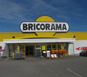 Bricorama se hace con cuatro tiendas de Bricoking
