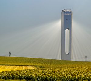 Abengoa negocia con sus bonistas más liquidez