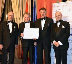 Gilmar recibe la Medalla Europea al Mérito en el trabajo