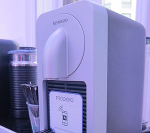 Nespresso entra en café conectado