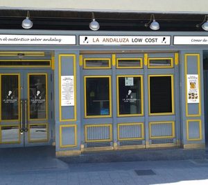 La Andaluza Low Cost abre su tercer local en Valencia