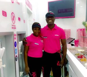 Smöoy desembarca en el mercado de Costa de Marfil