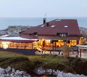 Montenegro cierra un hotel y un restaurante más