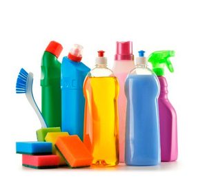 La mujer decide en el 48% de los casos qué productos de limpieza se compran 