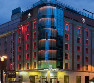 El hotel Santo Domingo se declara en concurso y negocia sobre su deuda