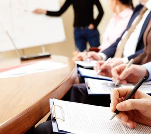 Andimac y Bauwissen acuerdan implantar en España el modelo de especialización comercial