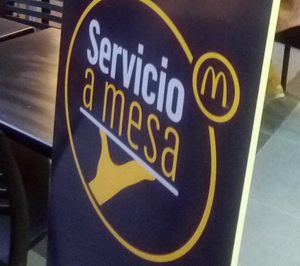 McDonalds abre una segunda fase en la incorporación de servicio a mesa