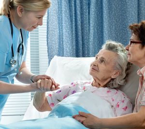 Cuatro centros se adjudican un contrato urgente de hospitalización de prolongados en Madrid por valor de 2,6 M