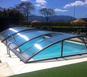 El Posadas de España Málaga mejora las instalaciones de su piscina