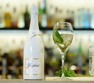 Freixenet Ice, una propuesta joven con guiños a la ginebra