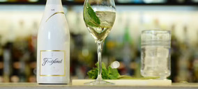 Freixenet Ice, una propuesta joven con guiños a la ginebra
