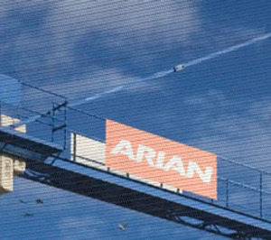 Arián gana tiempo con el preconcurso