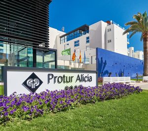 El Protur Alicia afronta la temporada de verano tras su reforma integral