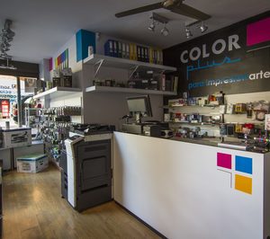 Cirkuit Planet amplía su red con la entrada en las tiendas Color Plus