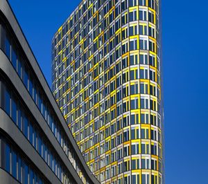 AGC mejora su gama de vidrios de control solar