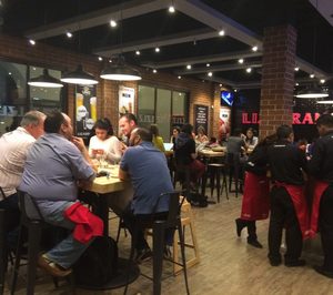 Lizarrán desembarca en Guatemala