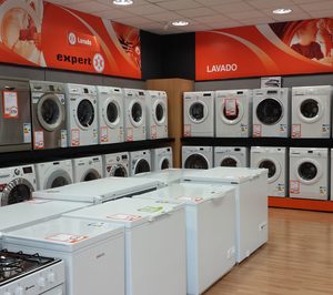 Aden solicita nuevos planes renove para sector electro en Galicia