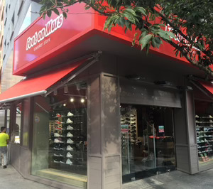 Foot On Mars pone en marcha nuevas tiendas en verano