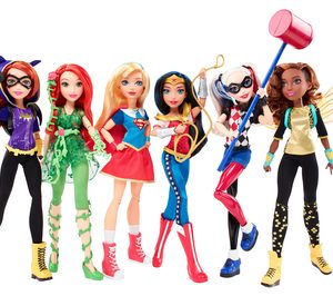 Multitud misericordia corrupción Mattel lanza la gama de superheroínas para niñas 'DC Super Hero Girls'