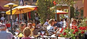 Los españoles salen mucho a comer fuera, pero el precio aún prima en la elección